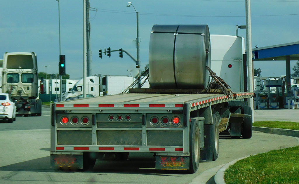 regional trucking flat bed